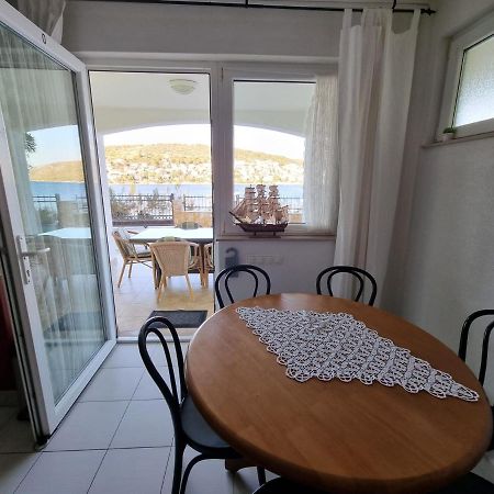 Villa Jana Apartments Trogir Buitenkant foto